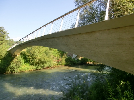 Geh- und Radwegbrücke Bled Sava Dolinka