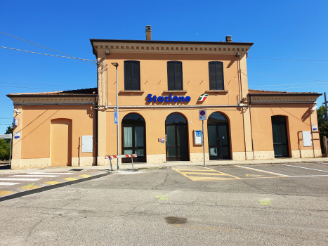 Bahnhof Solarolo