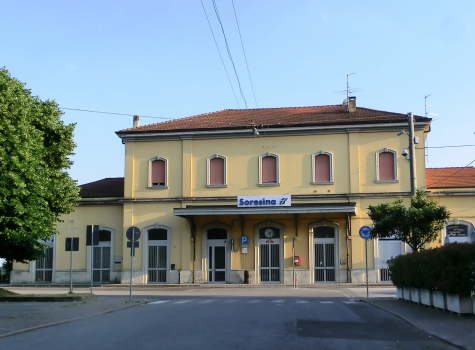 Soresina Station