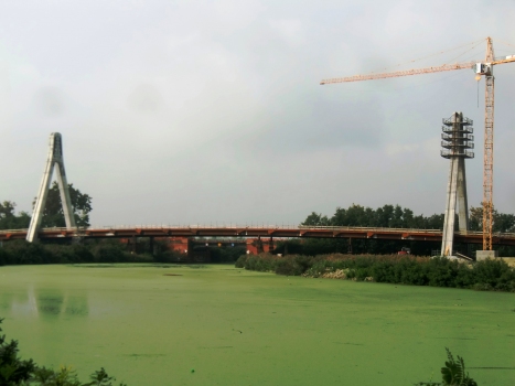 Ostellato Bridge under construction