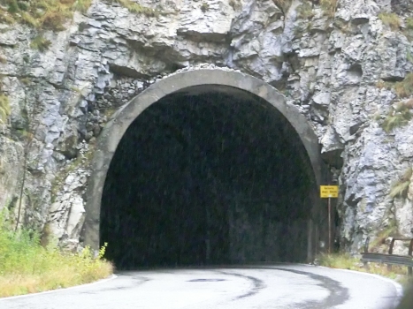 Uncini Tunnel eastern portal