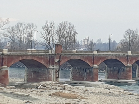 Crescentino-Brücke
