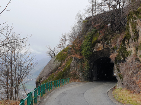 Tunnel de Dosso Sotto