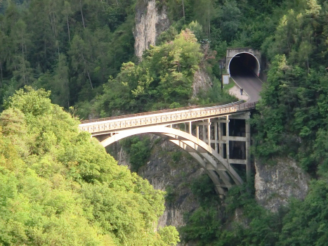 Forra Castellaz bridge and Castellaz Tunnel northern portal