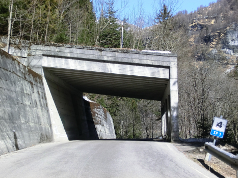 Tunnel Bosco di Isola