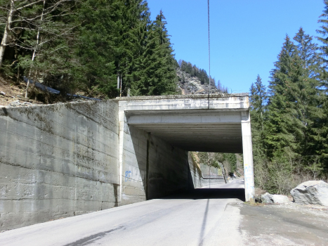 Tunnel Vallalta