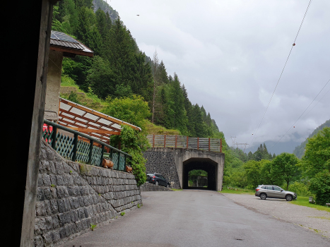 Malga Boazzo V-Tunnel