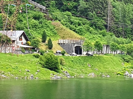 Malga Boazzo V-Tunnel