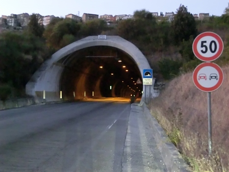 Tunnel Sigillito