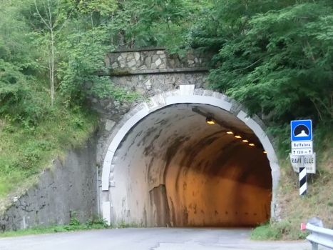 Buffalora Tunnel eastern portal