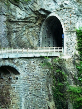 Tunnel Portone II