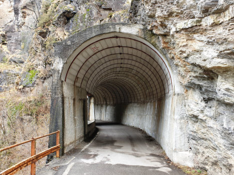 Tunnel Avano