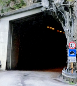 Della Diga Tunnel eastern portal