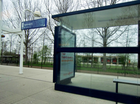 Metrobahnhof Spinnerij