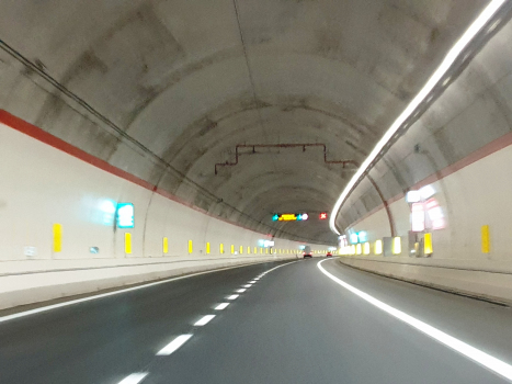 Malo Tunnel