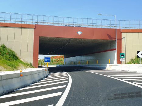 MS3E013-0 Tunnel