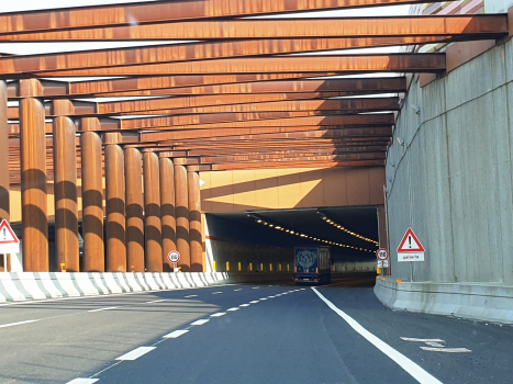 Zona Industriale-Tunnel