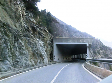 Grand Escalier Tunnel southern portal