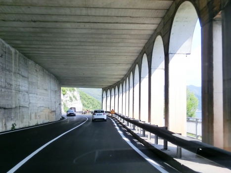 Capo Mele Tunnel