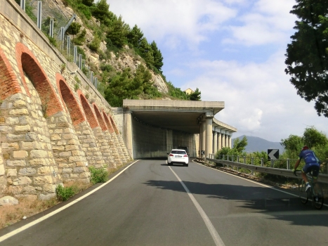 Madonna delle Penne Tunnel southern portal