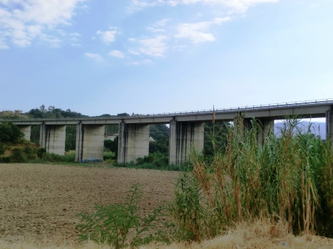 Talbrücke Soverato