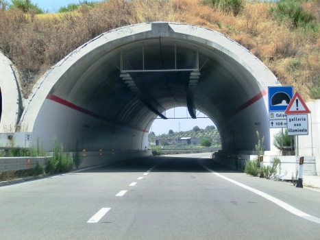 Calipea I Tunnel northern portal