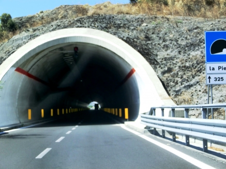 La Pietà Tunnel eastern portal