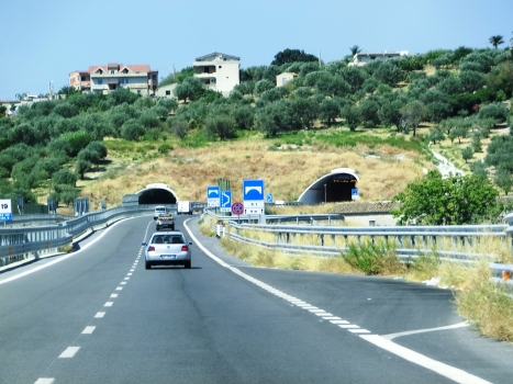 Schiavo II Tunnel eastern portals