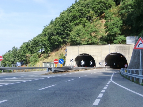 Boccalepre Tunnel southern portals