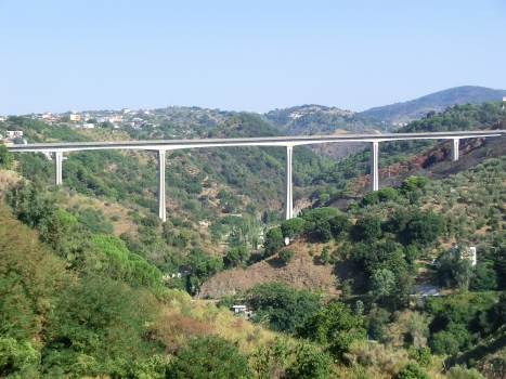 Talbrücke Fiumarella