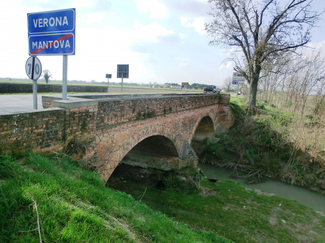 Ponte Molino