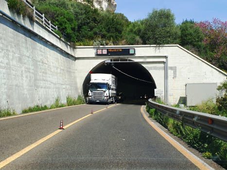 Chighizzu 1 Tunnel western portals