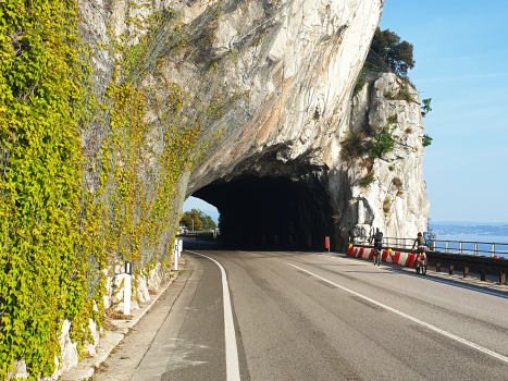 Tunnel de Falesia