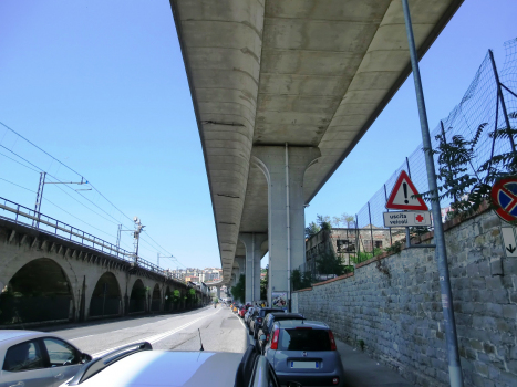 Hochbahnbrücke Chiarbola