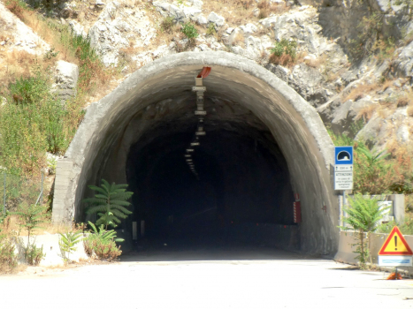 Tunnel de Fondovalle Nera