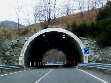 Bassoleja Tunnel southern portal