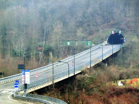 Strona Viaduct and Berchelle Tunnel northern portal