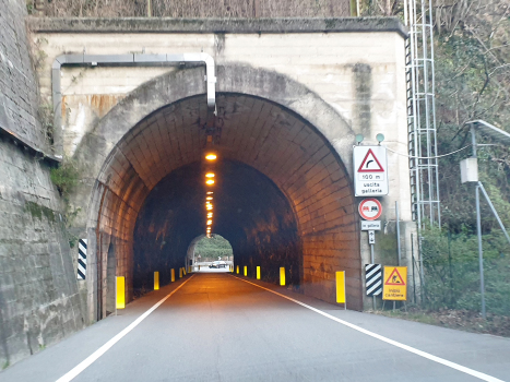 Grotte di Valganna I Tunnel