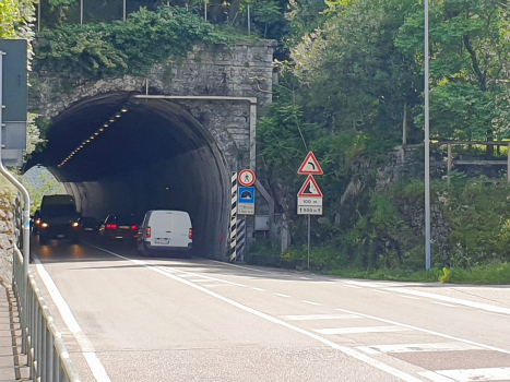 Monte Brione-Tunnel