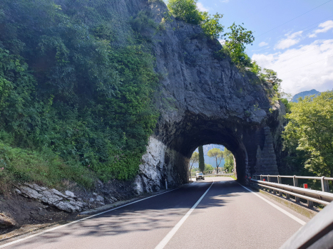 Tunnel de Nago