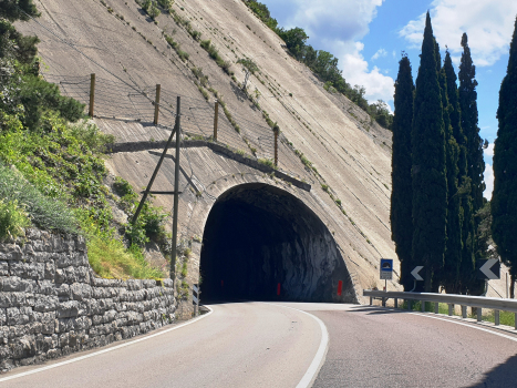 Corno di Bò Tunnel