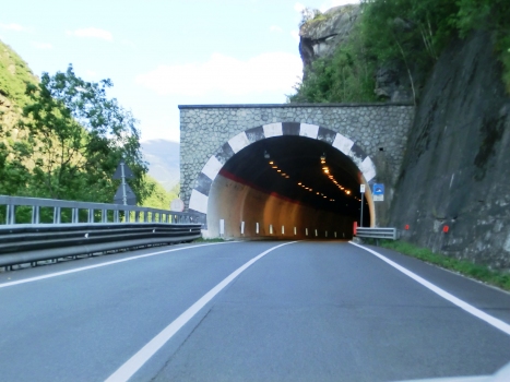 Runaz Tunnel western portal