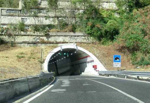 Sansinato Tunnel eastern portal