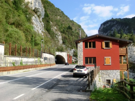 Capanne Tunnel southern portal