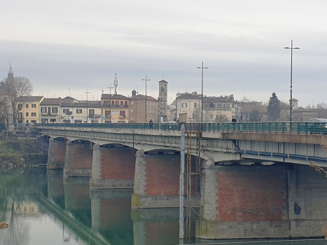 Pont routier de Casale Monferrato
