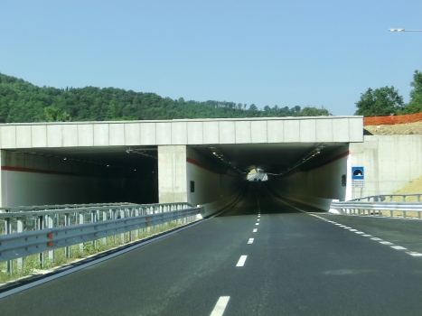 Tunnel Della Donna northern portals