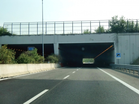 Gaggio Tunnel northern portals
