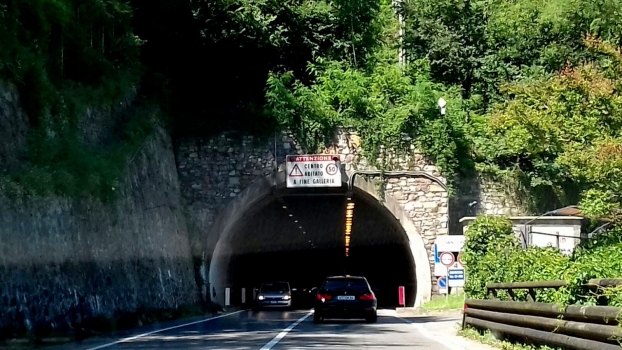 Sassoldo Tunnel southern portal