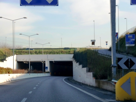 Le Ghiaie Tunnel