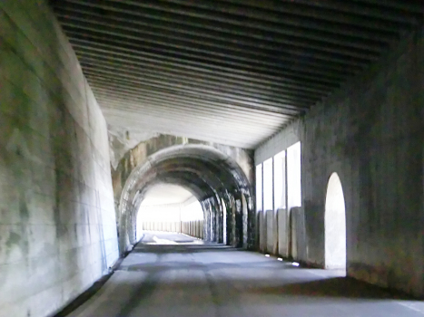 Tunnel de Acque Rosse